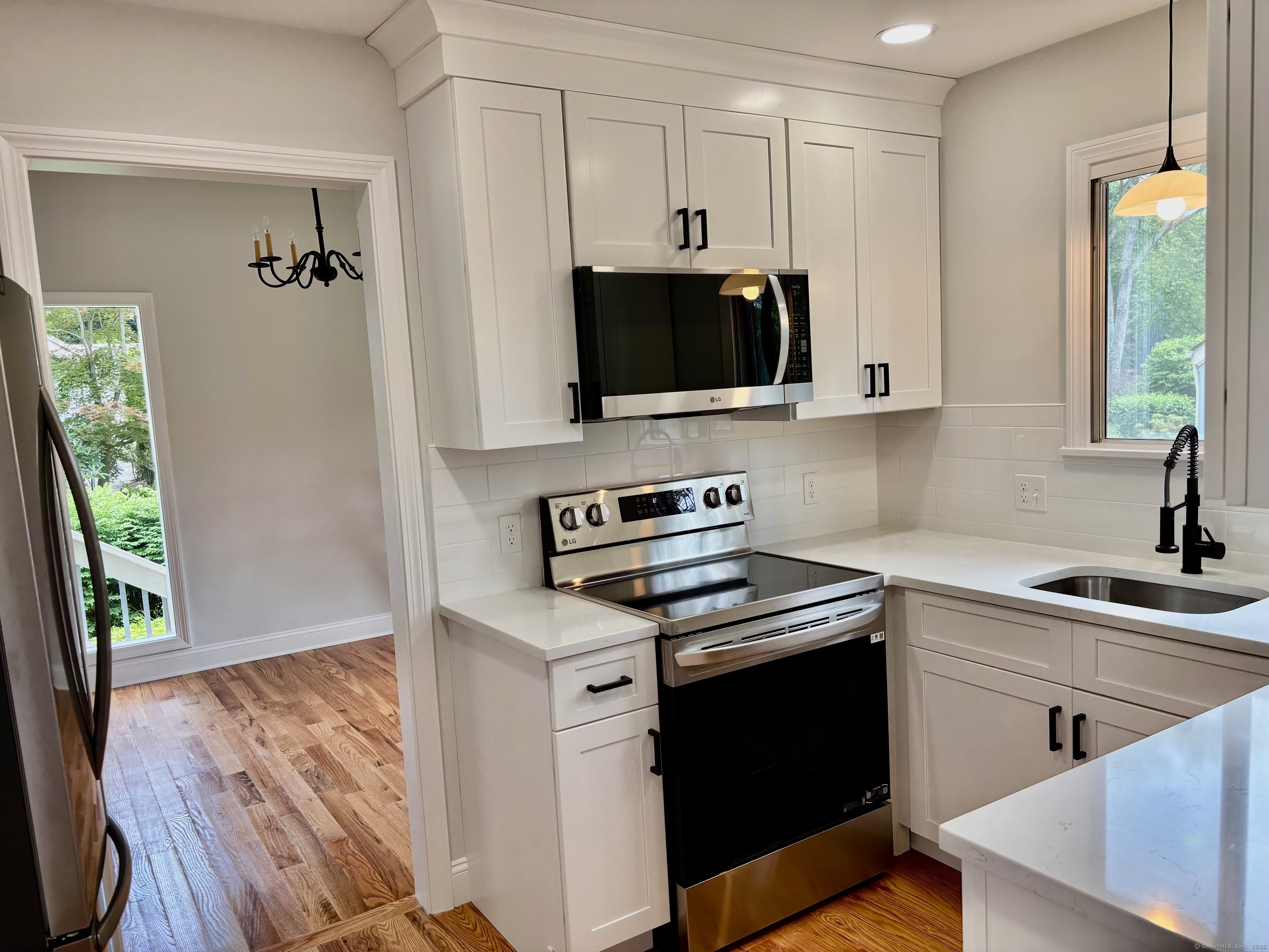 460 B Heritage Village Road #B, Southbury, Connecticut image 4