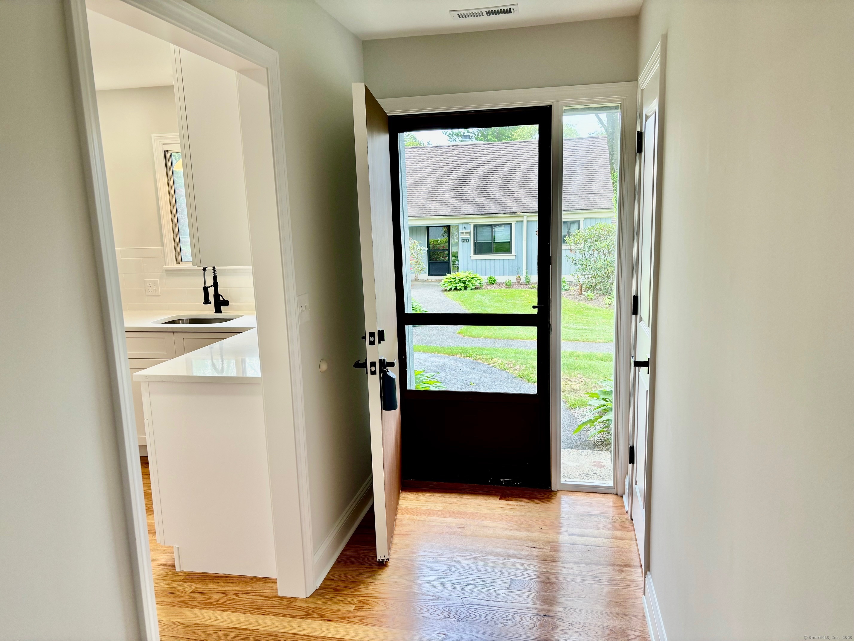 460 B Heritage Village Road #B, Southbury, Connecticut image 6
