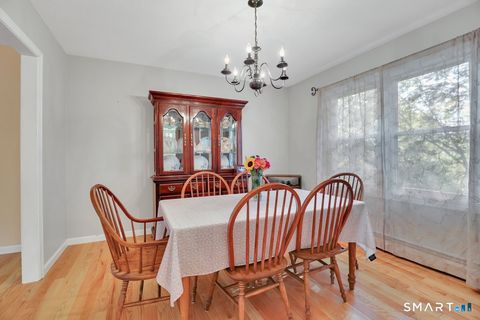 Tiny photo for 10 Colonial Court, Cheshire, CT 06410 (MLS # 24170129)