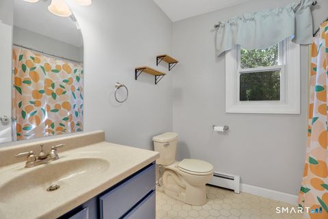 Tiny photo for 10 Colonial Court, Cheshire, CT 06410 (MLS # 24170129)