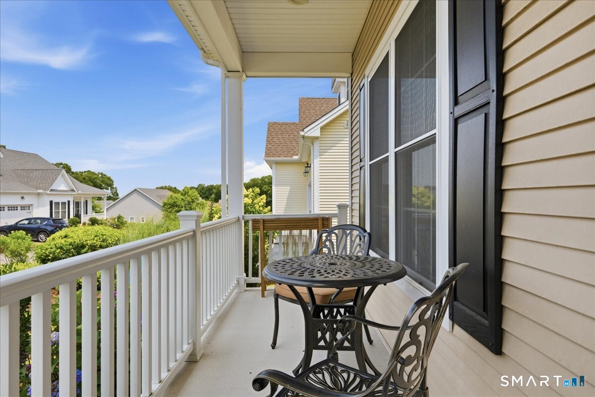 14 Essex Glen Drive 7