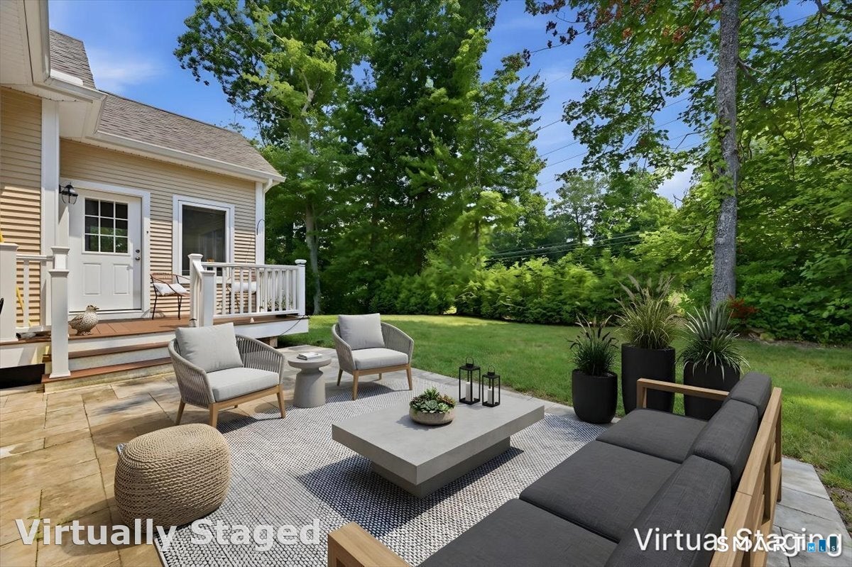 14 Essex Glen Drive 7