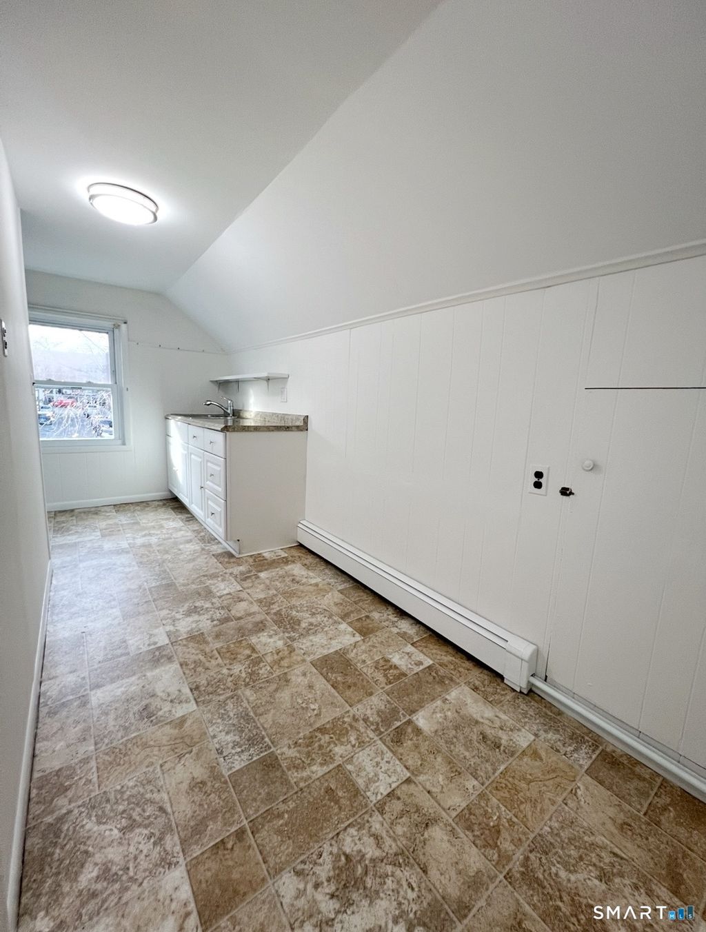 Photo of 106 Lafayette Street #3, Stamford, CT 06902 (MLS # 24144181)