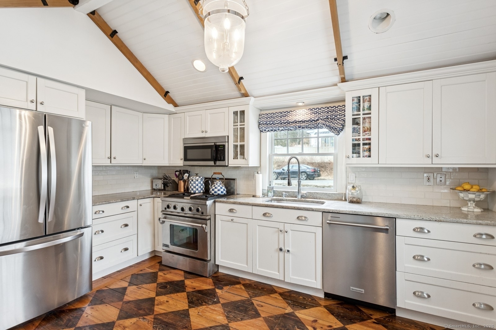 30 Knapp Lane, New Canaan, Connecticut image 6