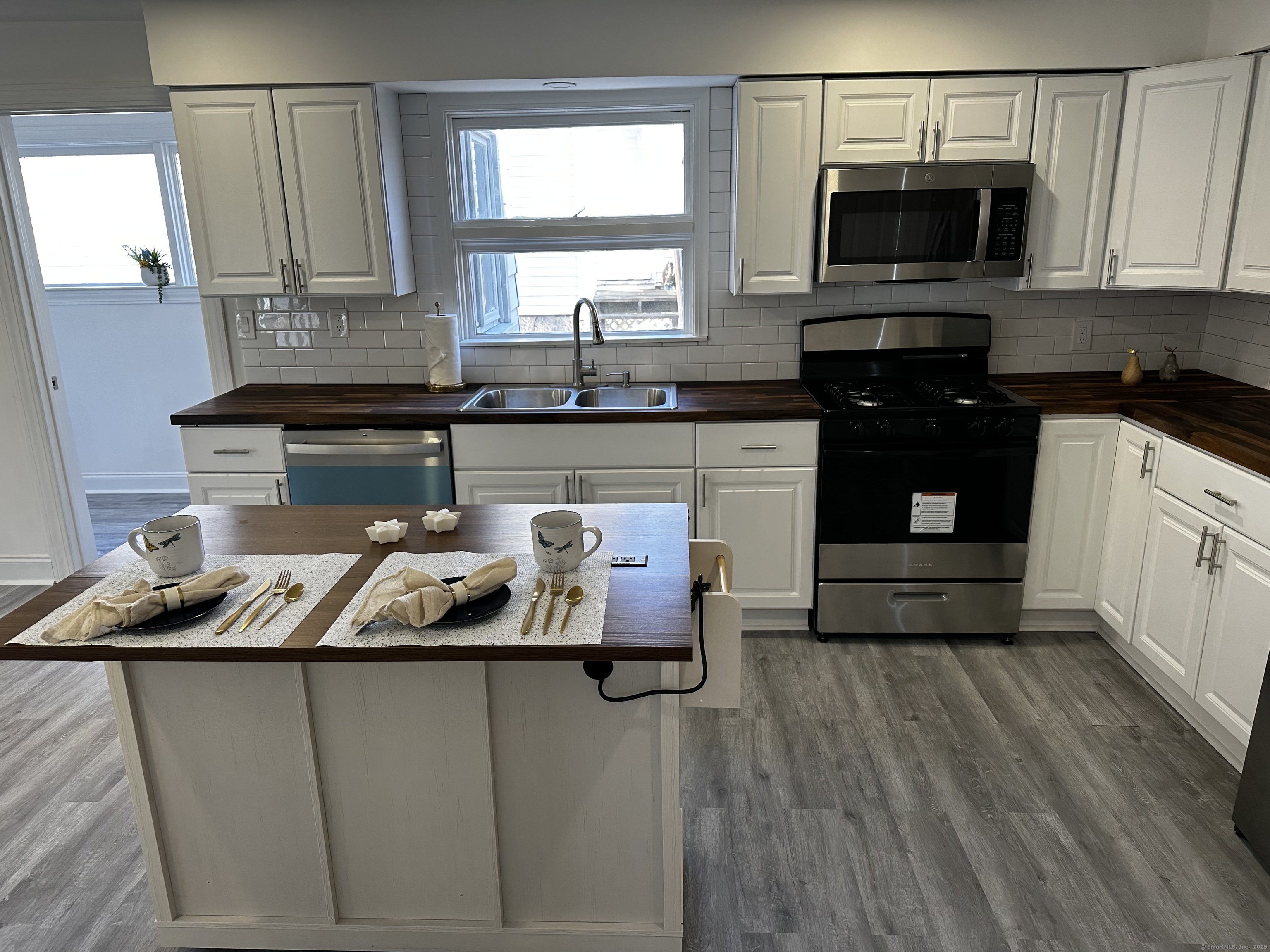 384 Sylvan Avenue, Waterbury, Connecticut image 8