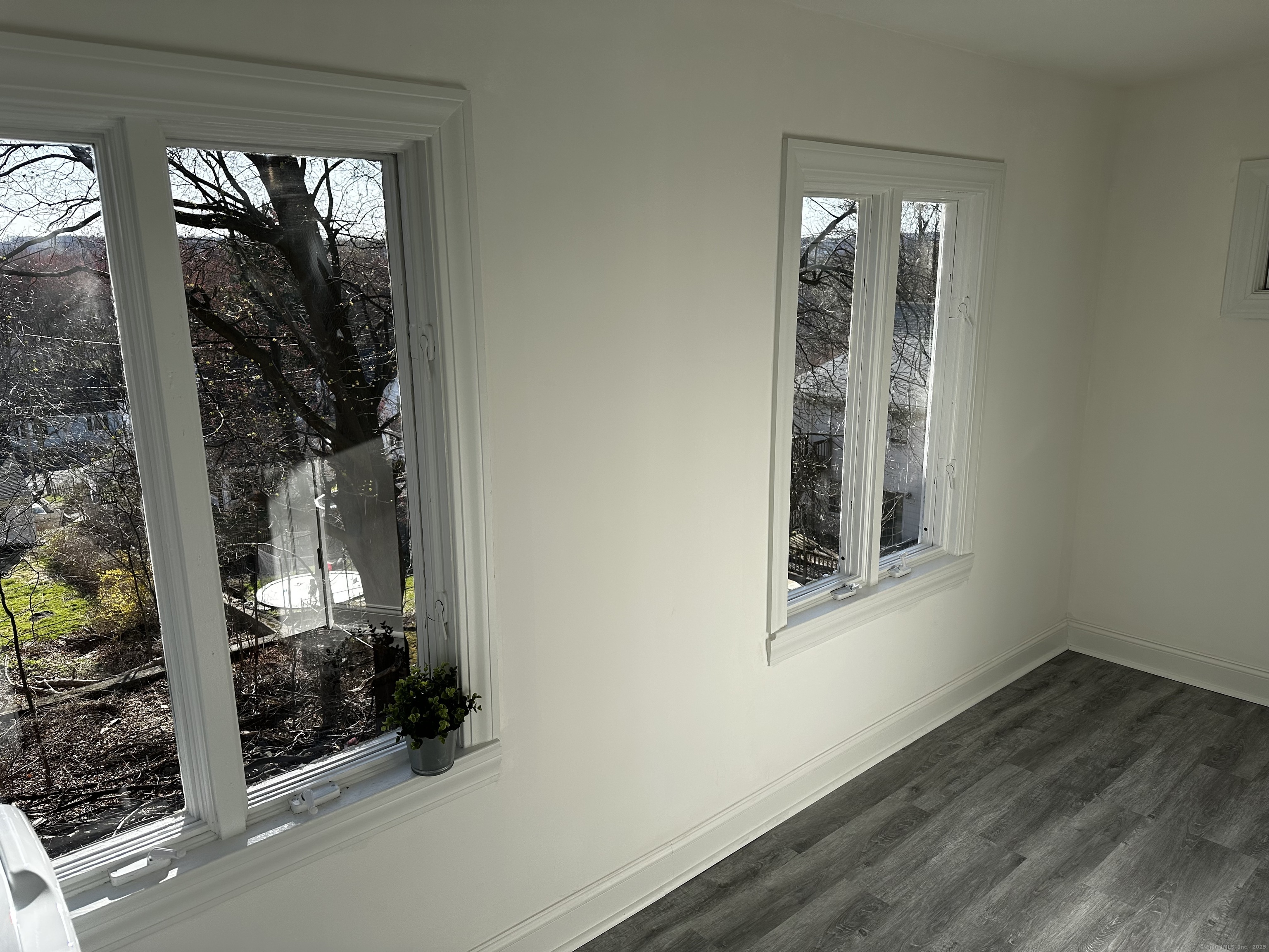 384 Sylvan Avenue, Waterbury, Connecticut image 34