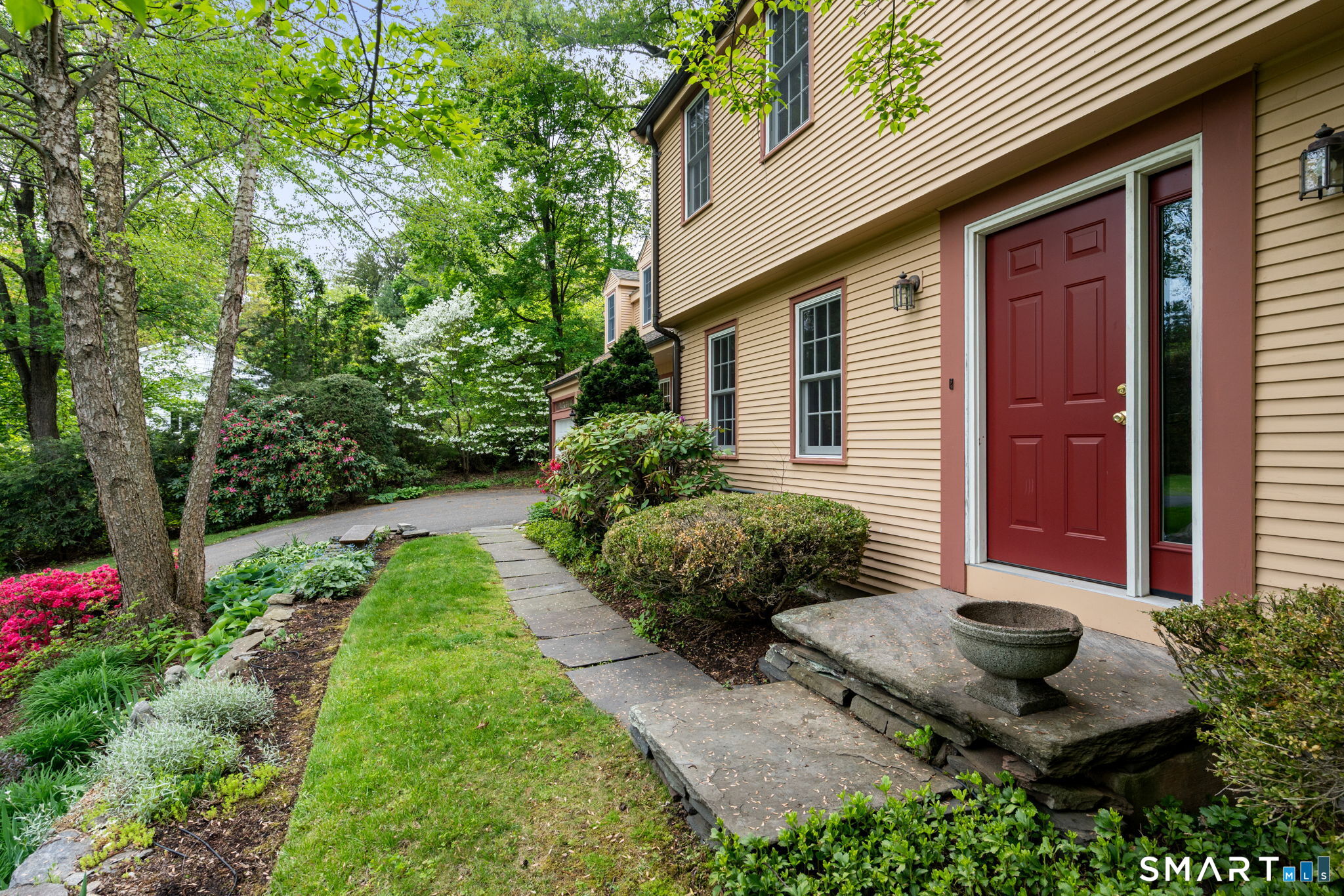 16 Sunfield Lane