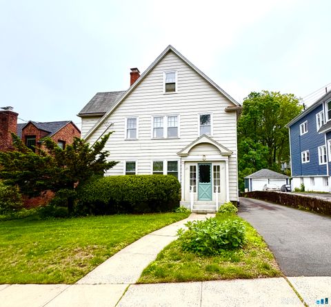 Photo of 25-27 Griswold Street, Hartford, CT 06114 (MLS # 24166250)