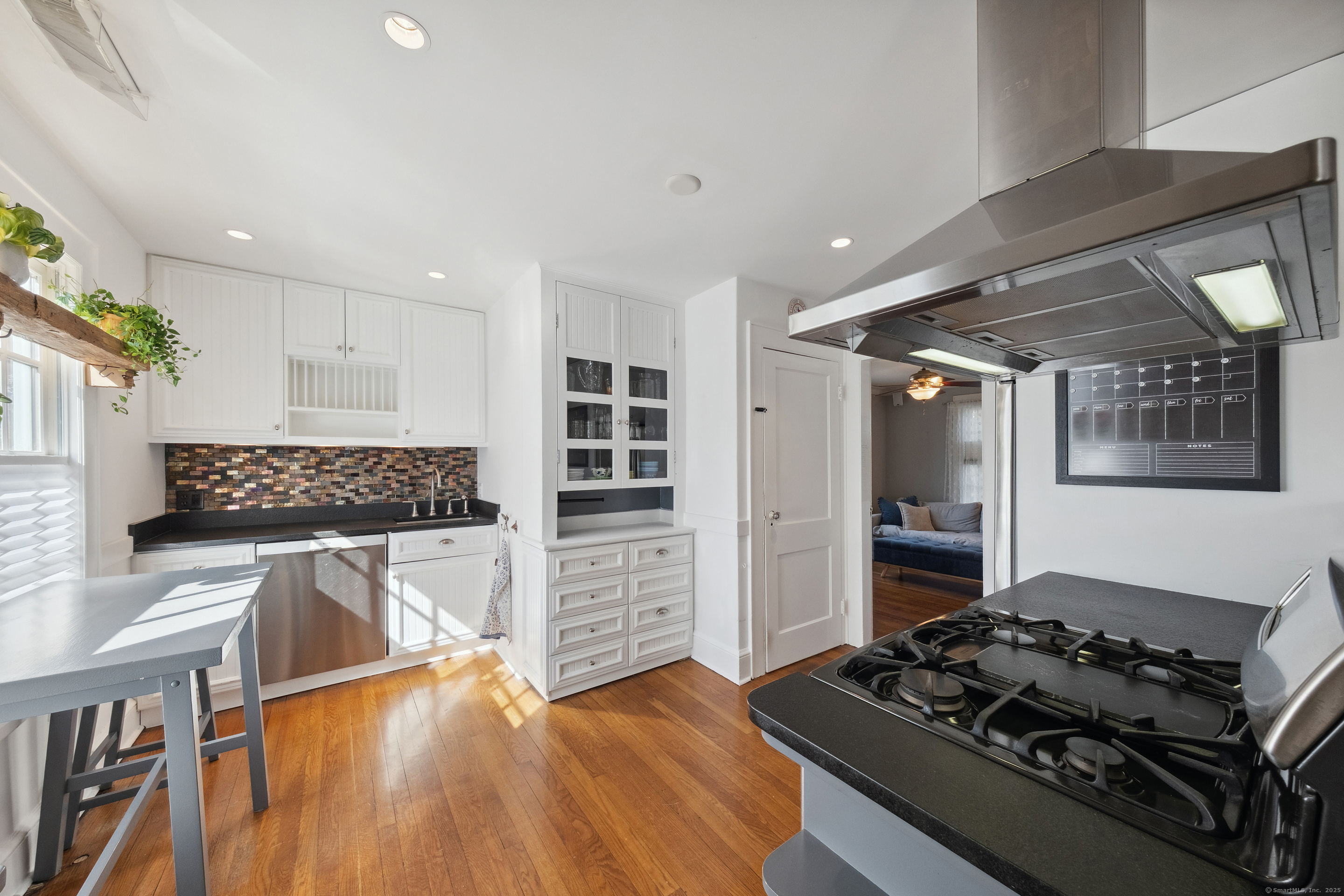639 Center Street, Fairfield, Connecticut image 12