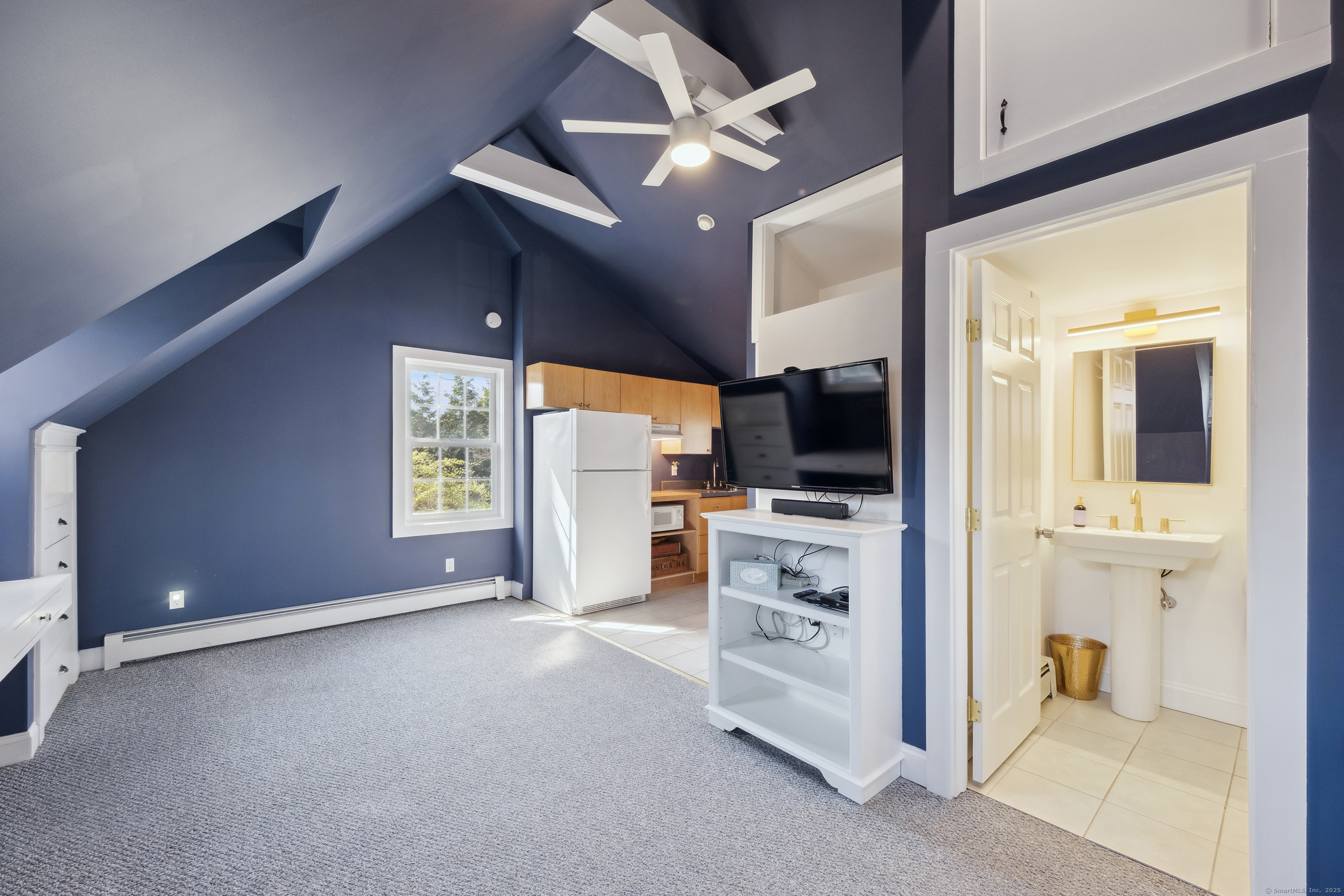639 Center Street, Fairfield, Connecticut image 30