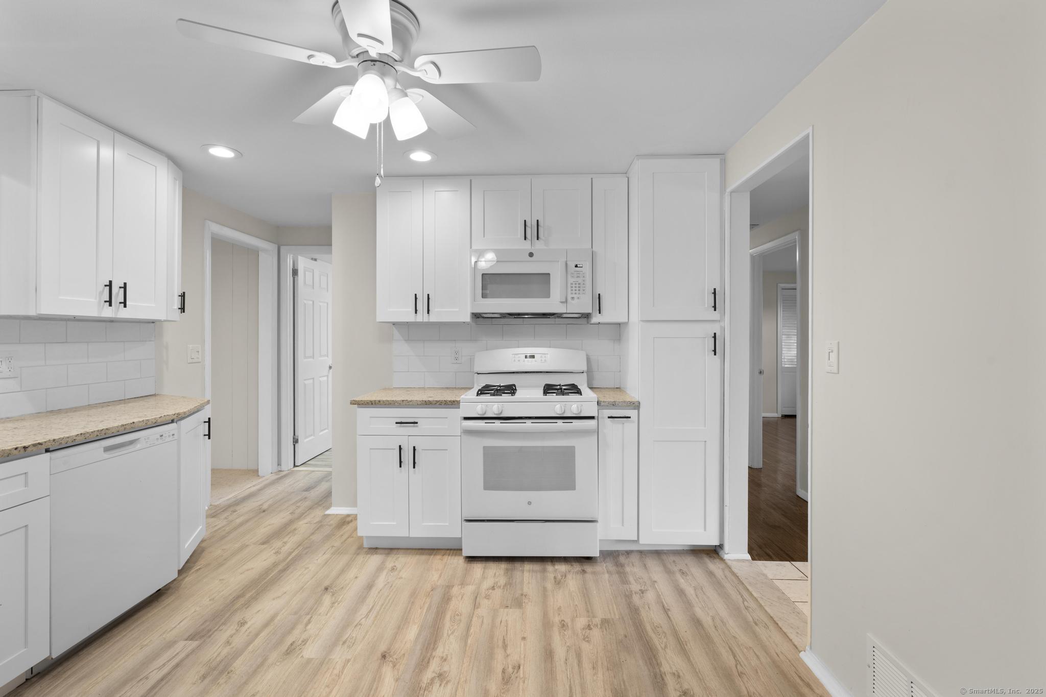 110 Hesse Road, Hamden, Connecticut image 9
