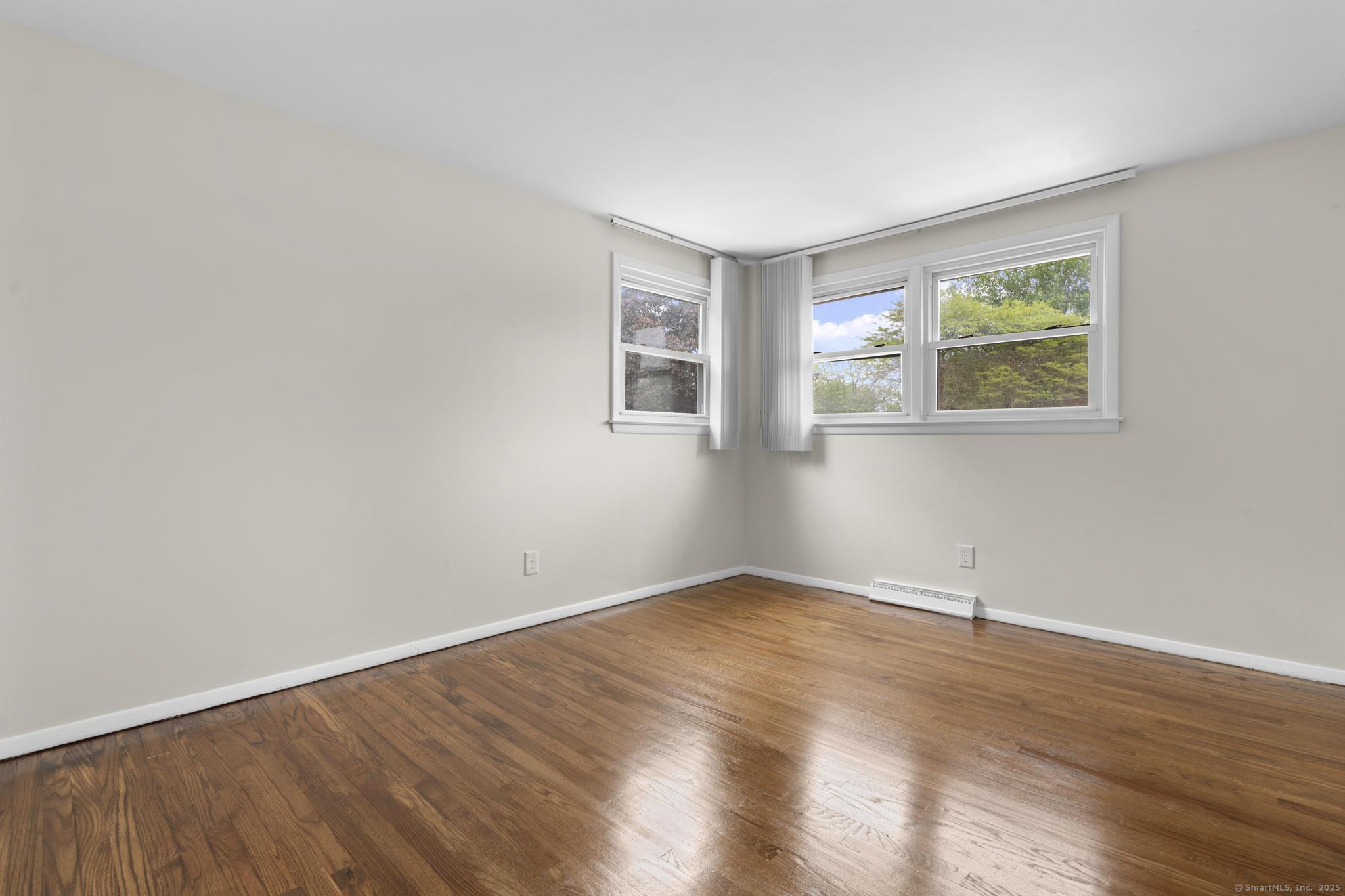 110 Hesse Road, Hamden, Connecticut image 17