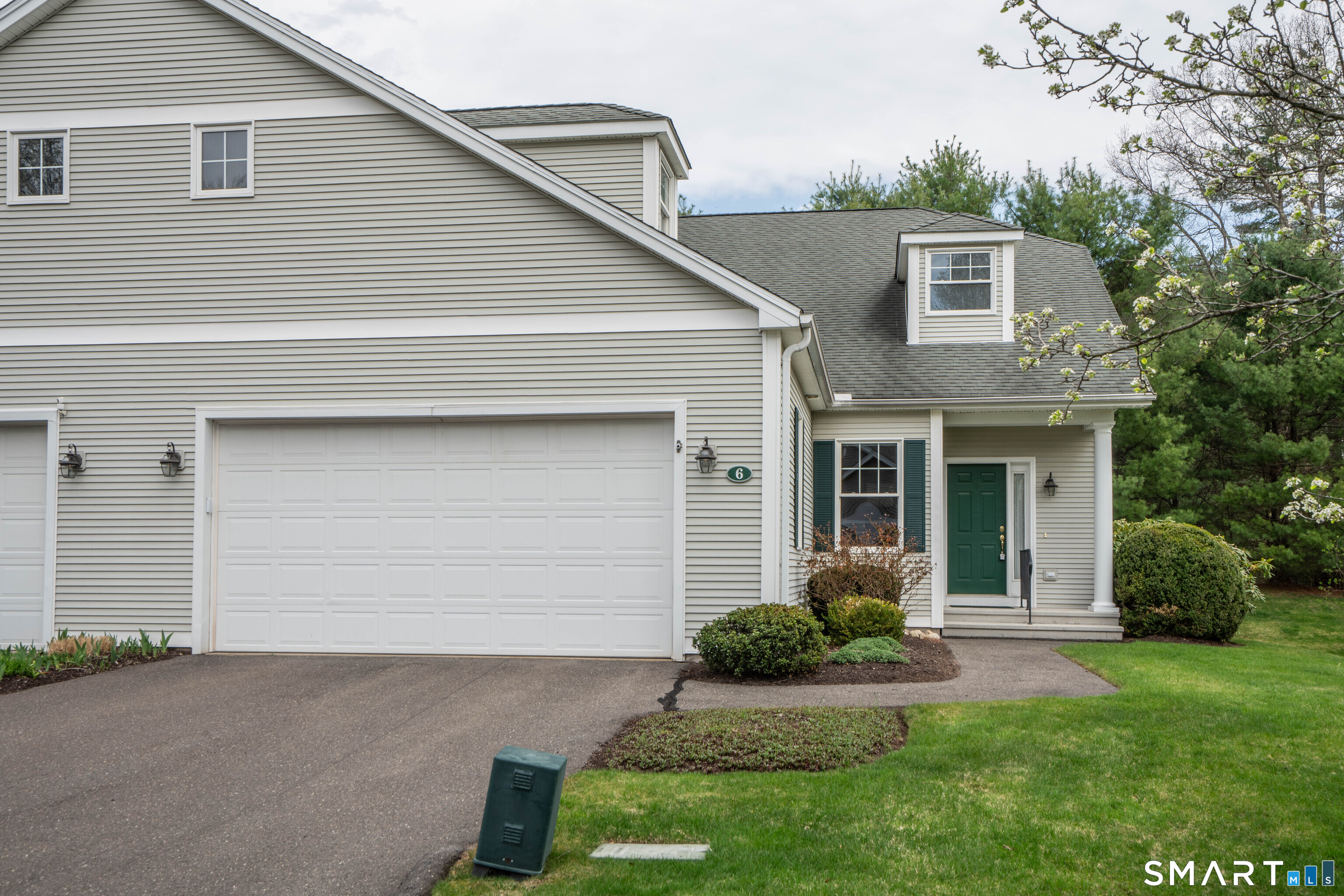 6 Bittersweet Lane 6