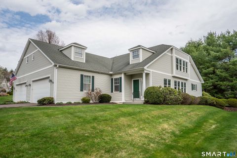 Photo of 6 Bittersweet Lane #6, Avon, CT 06001 (MLS # 24167969)
