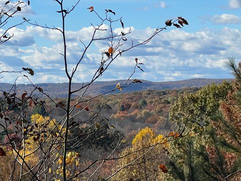 3 Boulder Creek Road Newtown CT 06470