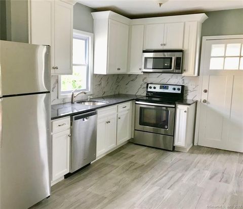 Tiny photo for 15 Crofut Place #1, Danbury, CT 06810 (MLS # 24156142)