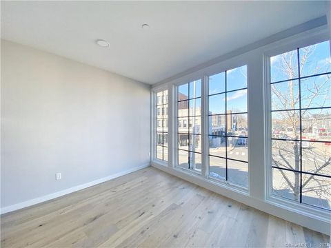 MLS: 24086905
