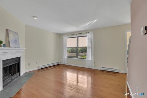 Tiny photo for 606 Lake Vista Drive #606, East Hampton, CT 06424 (MLS # 24183323)