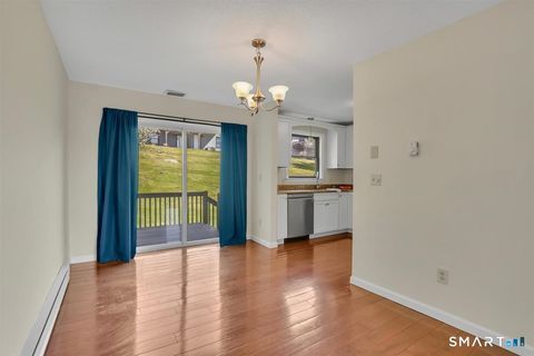 Tiny photo for 606 Lake Vista Drive #606, East Hampton, CT 06424 (MLS # 24183323)