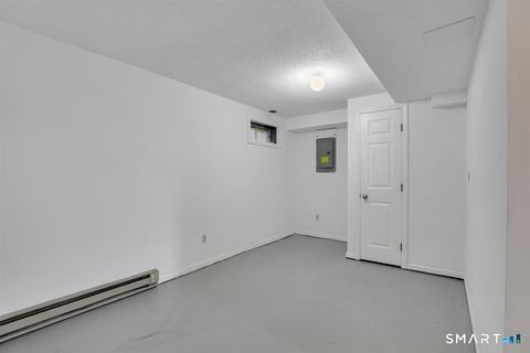 Tiny photo for 606 Lake Vista Drive #606, East Hampton, CT 06424 (MLS # 24183323)