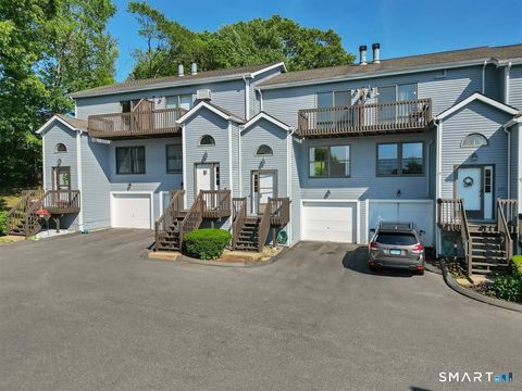Tiny photo for 606 Lake Vista Drive #606, East Hampton, CT 06424 (MLS # 24183323)