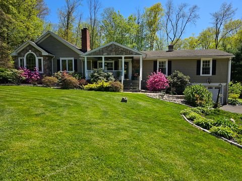 27 Wilson Drive Oxford CT 06478