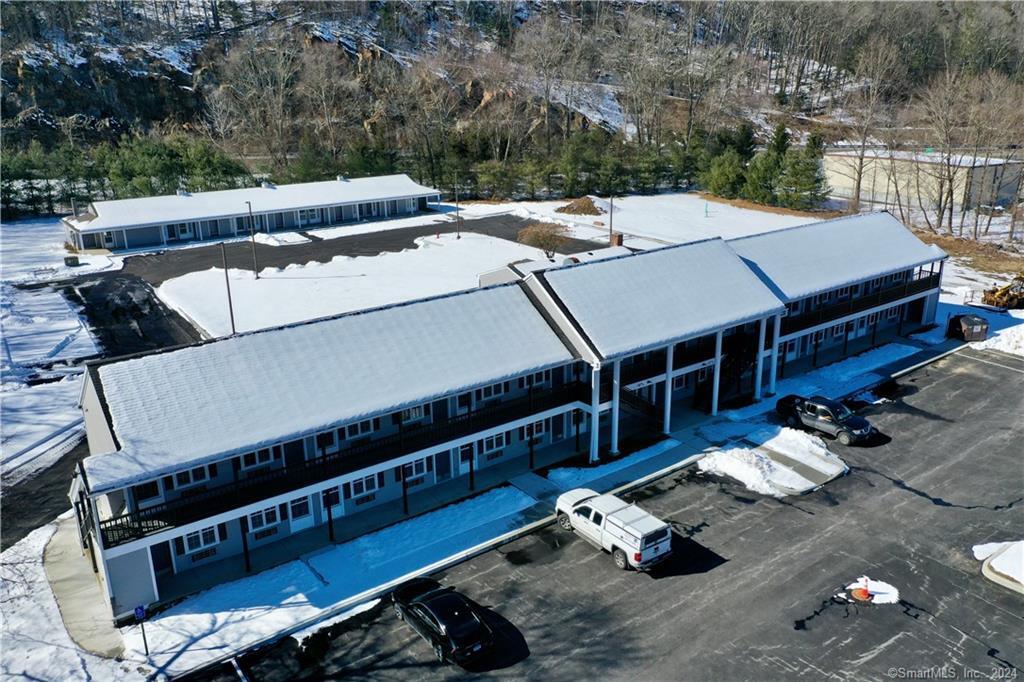 1030 Federal Road 201