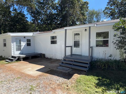 133 West Main Street TRLR A9 Clinton CT 06413