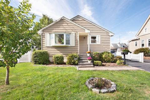 1867 Broadbridge Avenue Stratford CT 06614