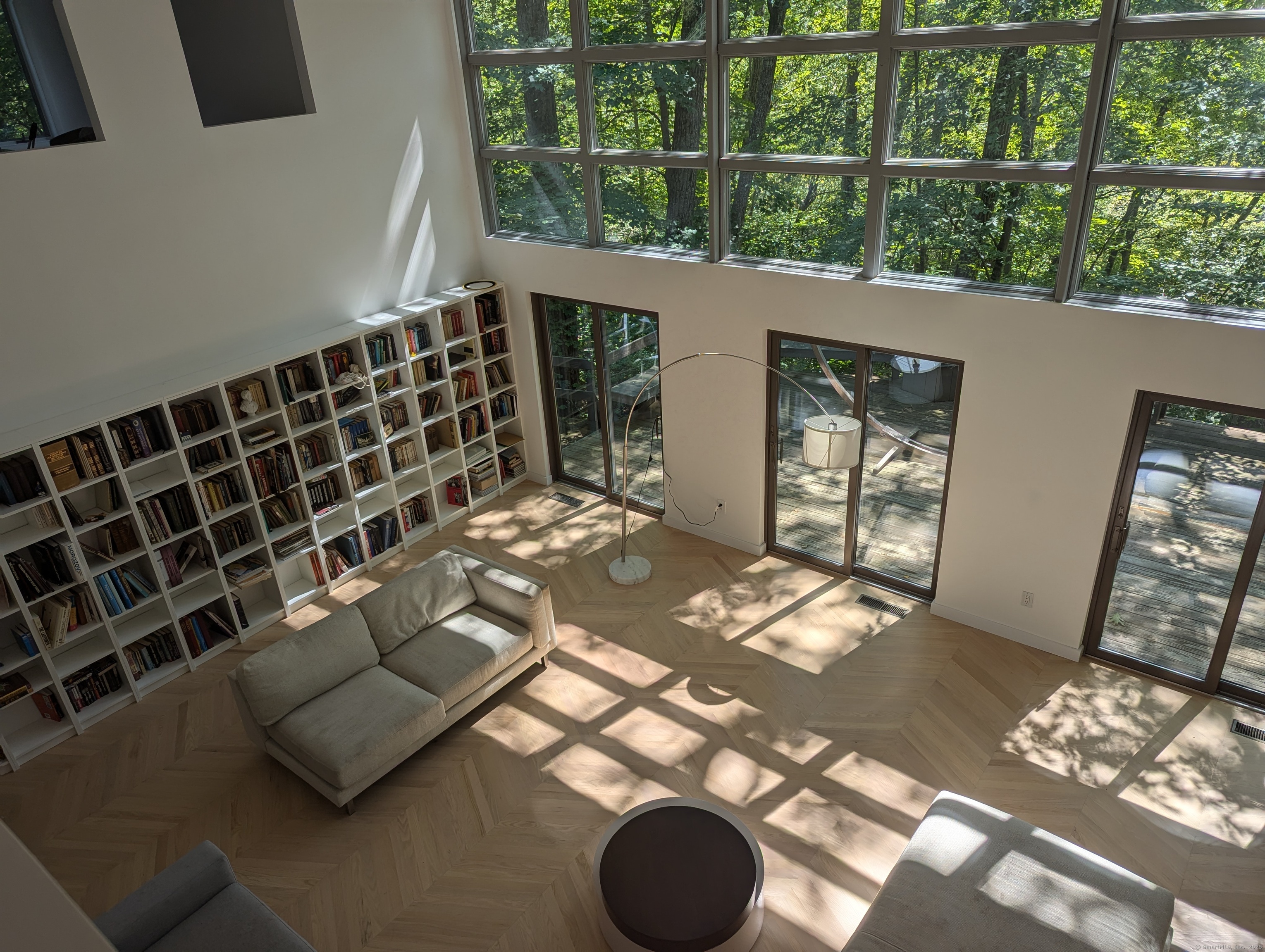 3 Laurelwood Drive