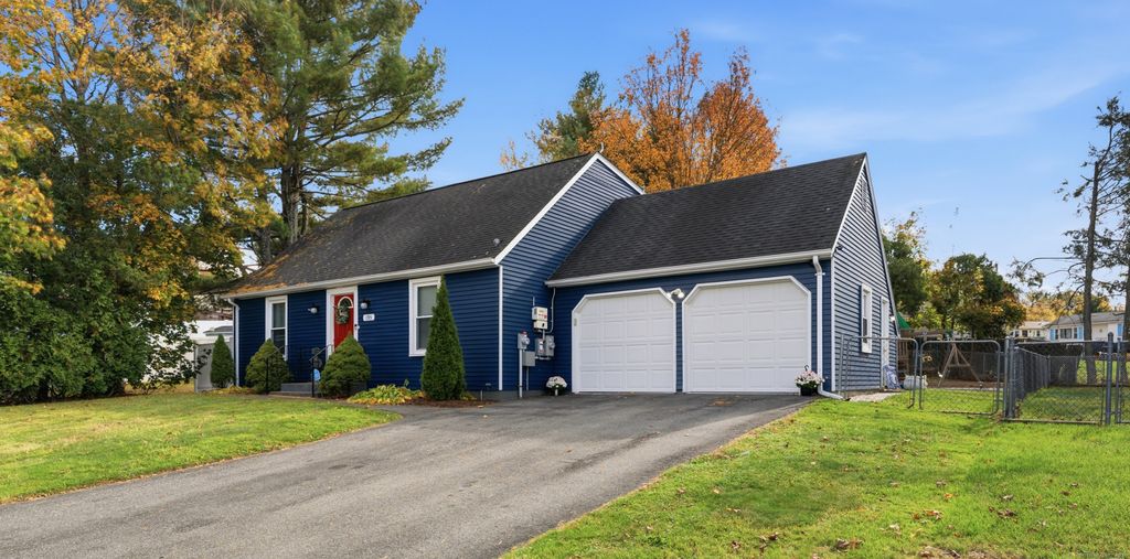 Photo of 195 Scott Street, Meriden, CT 06450 (MLS # 24136274)