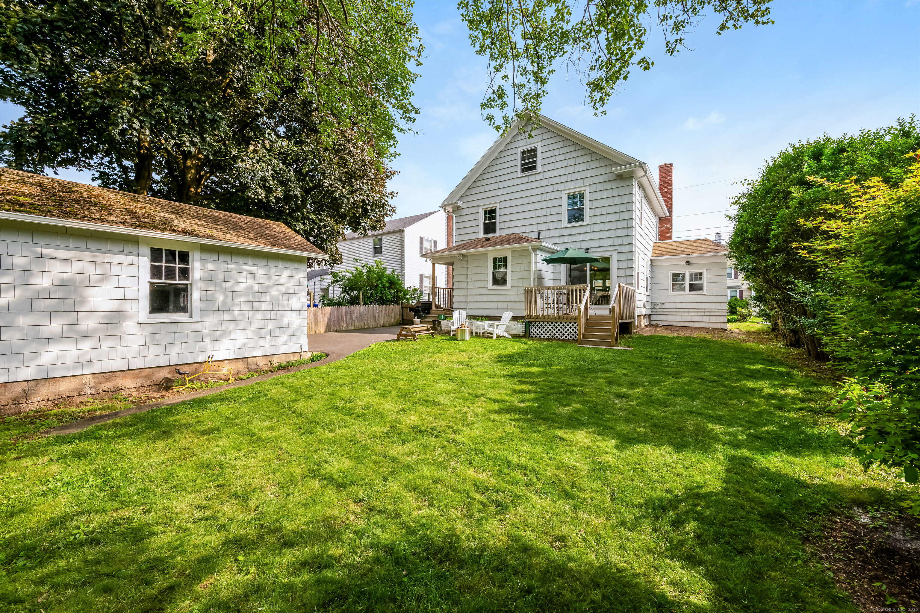 442 Woodstock Avenue