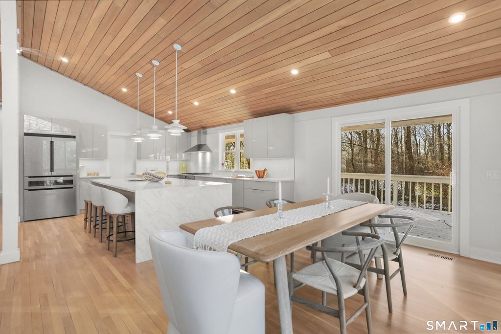 Photo of 17 Clover Lane, Westport, CT 06880 (MLS # 24148164)