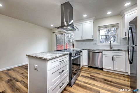 Tiny photo for 65 Salem Walk #65, Milford, CT 06460 (MLS # 24163259)