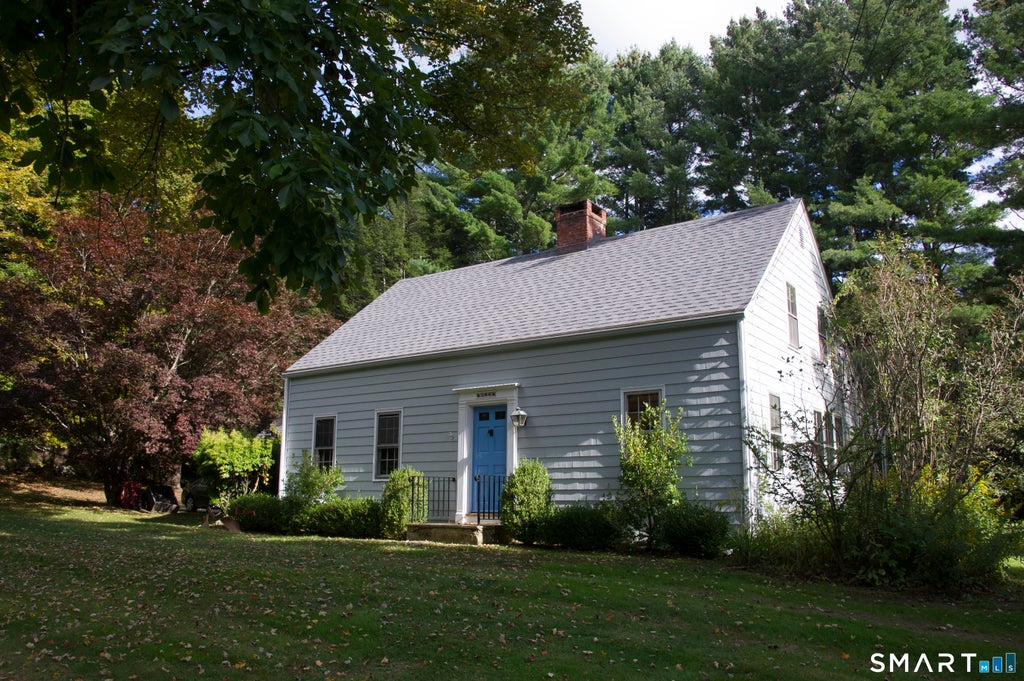 Photo of 344 W Morris Road, Morris, CT 06763 (MLS # 24210158)