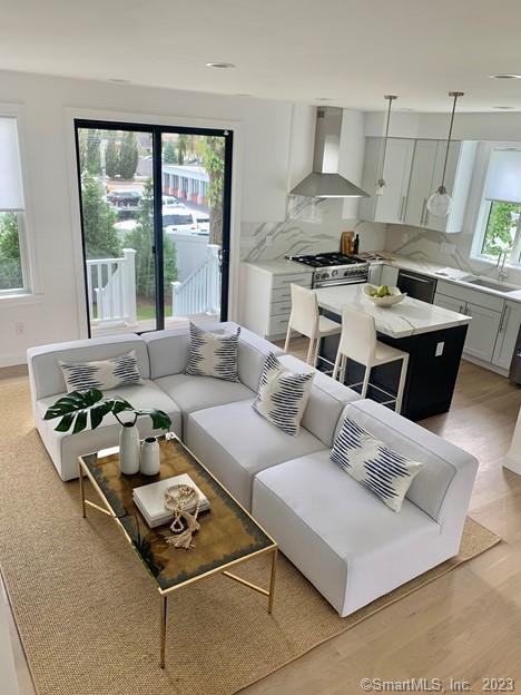 70 Seminary Street #1