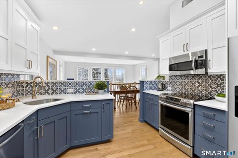 Tiny photo for 116 Main Street, Farmington, CT 06032 (MLS # 24164631)