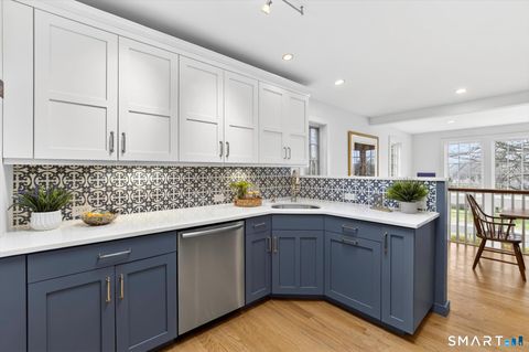 Tiny photo for 116 Main Street, Farmington, CT 06032 (MLS # 24164631)