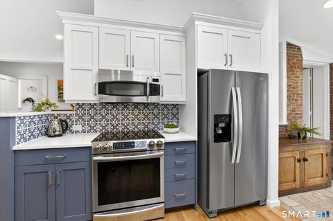 Tiny photo for 116 Main Street, Farmington, CT 06032 (MLS # 24164631)