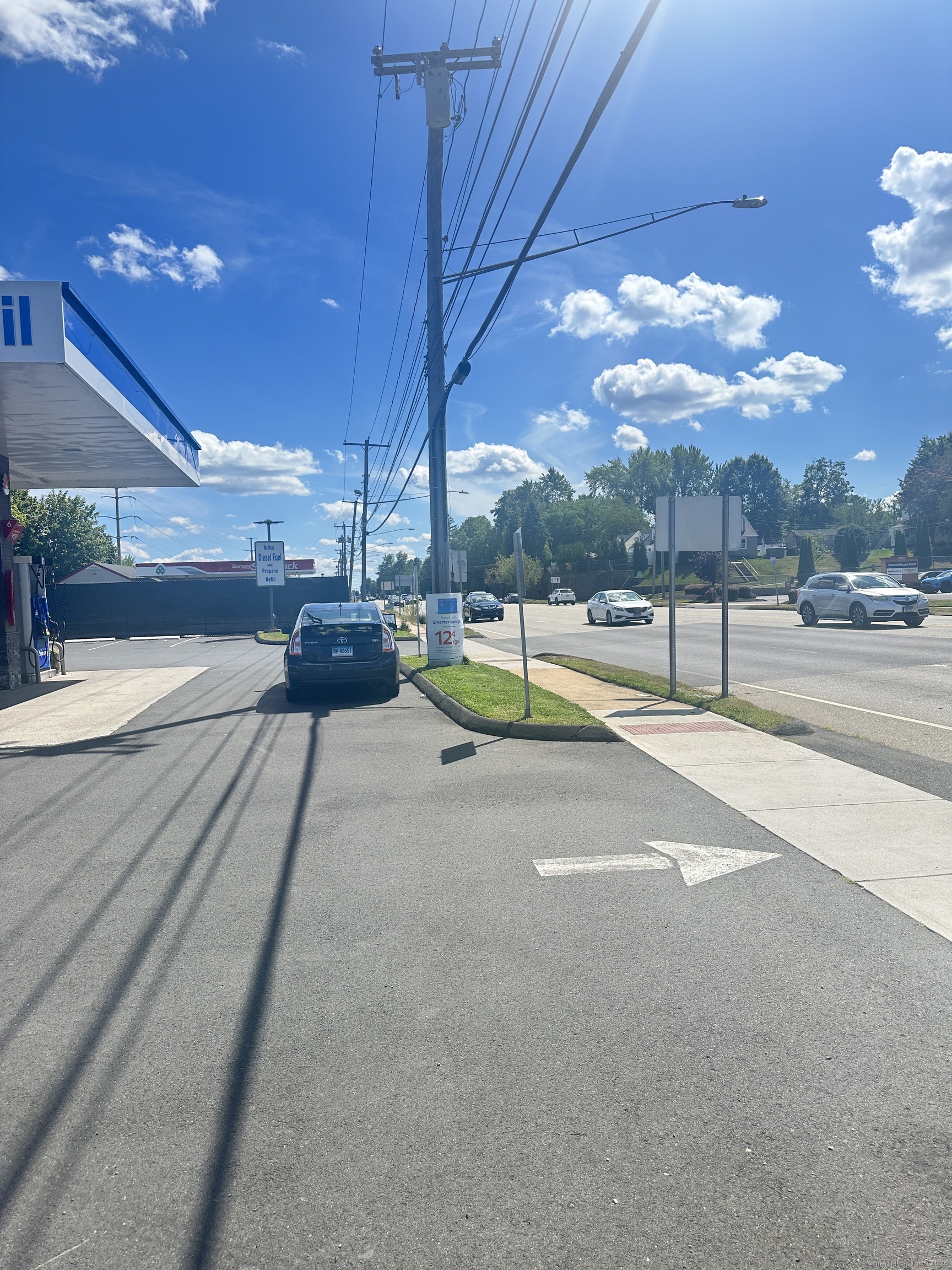 708 Silas Deane Highway