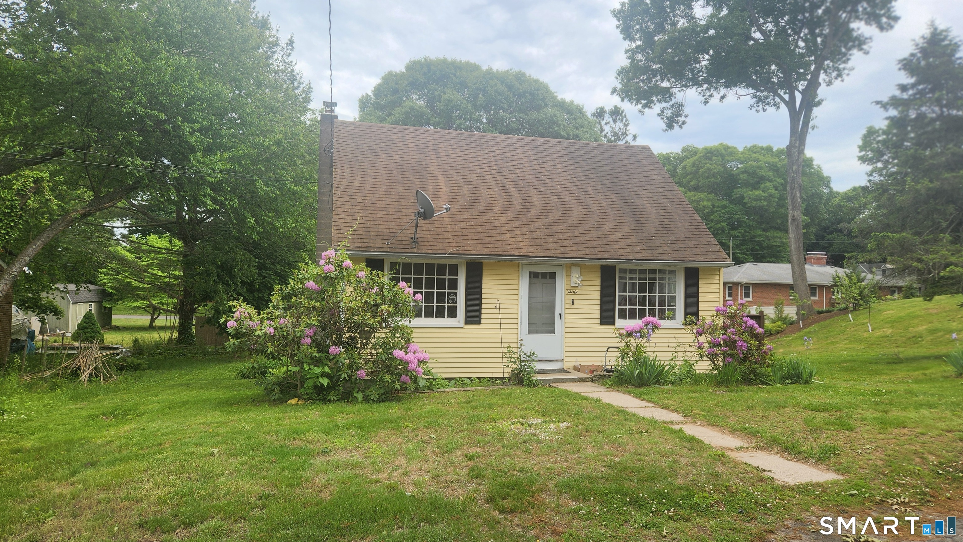 30 Sunset Avenue