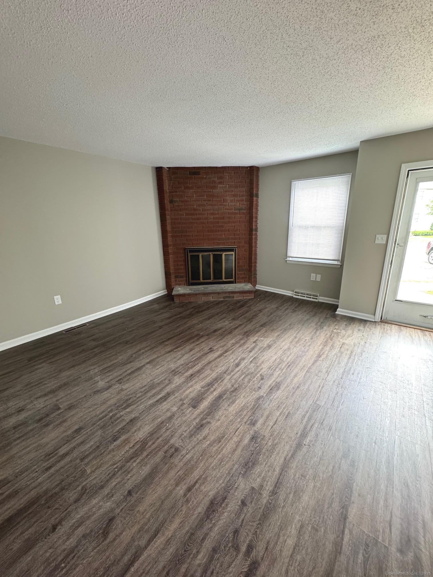 222 W Main Street #APT 1C, Southington, Connecticut image 10