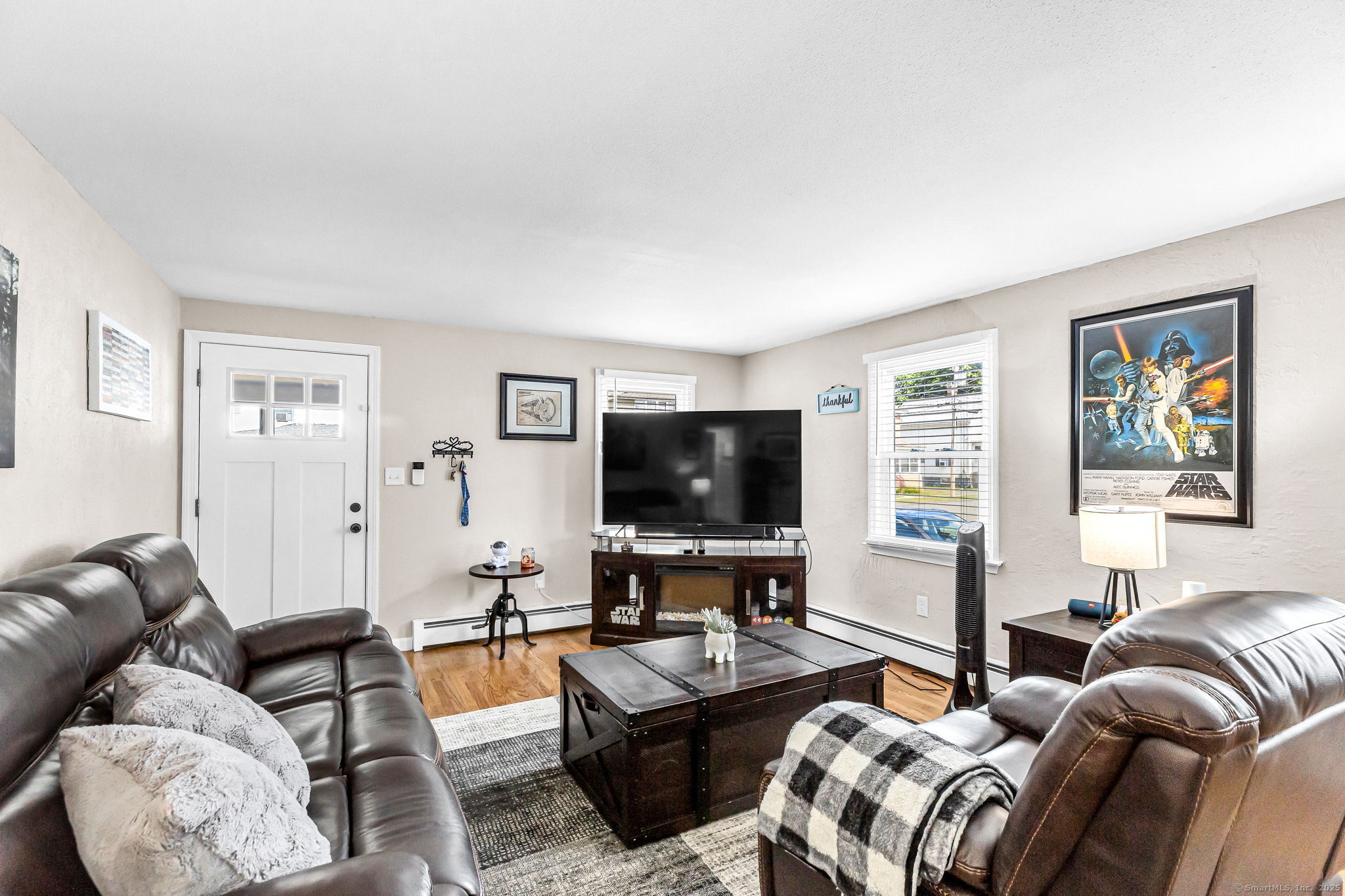 15 Woodlawn Avenue