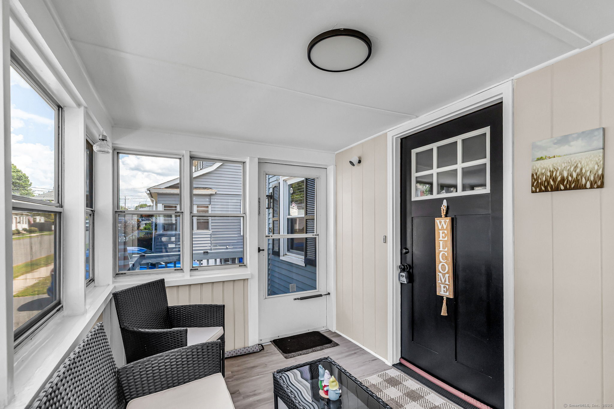 15 Woodlawn Avenue