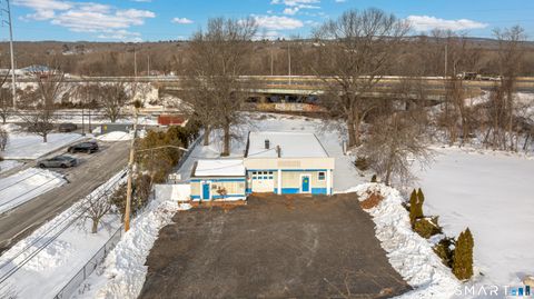 Photo of 157 Washington Avenue, North Haven, CT 06473 (MLS # 24153402)