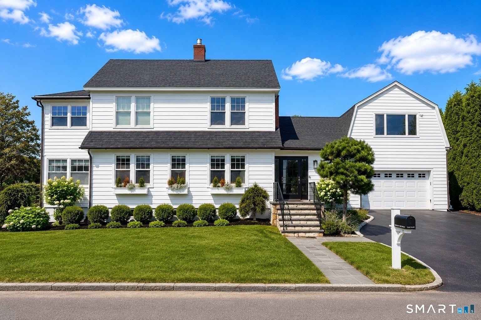 4 Bradley Street