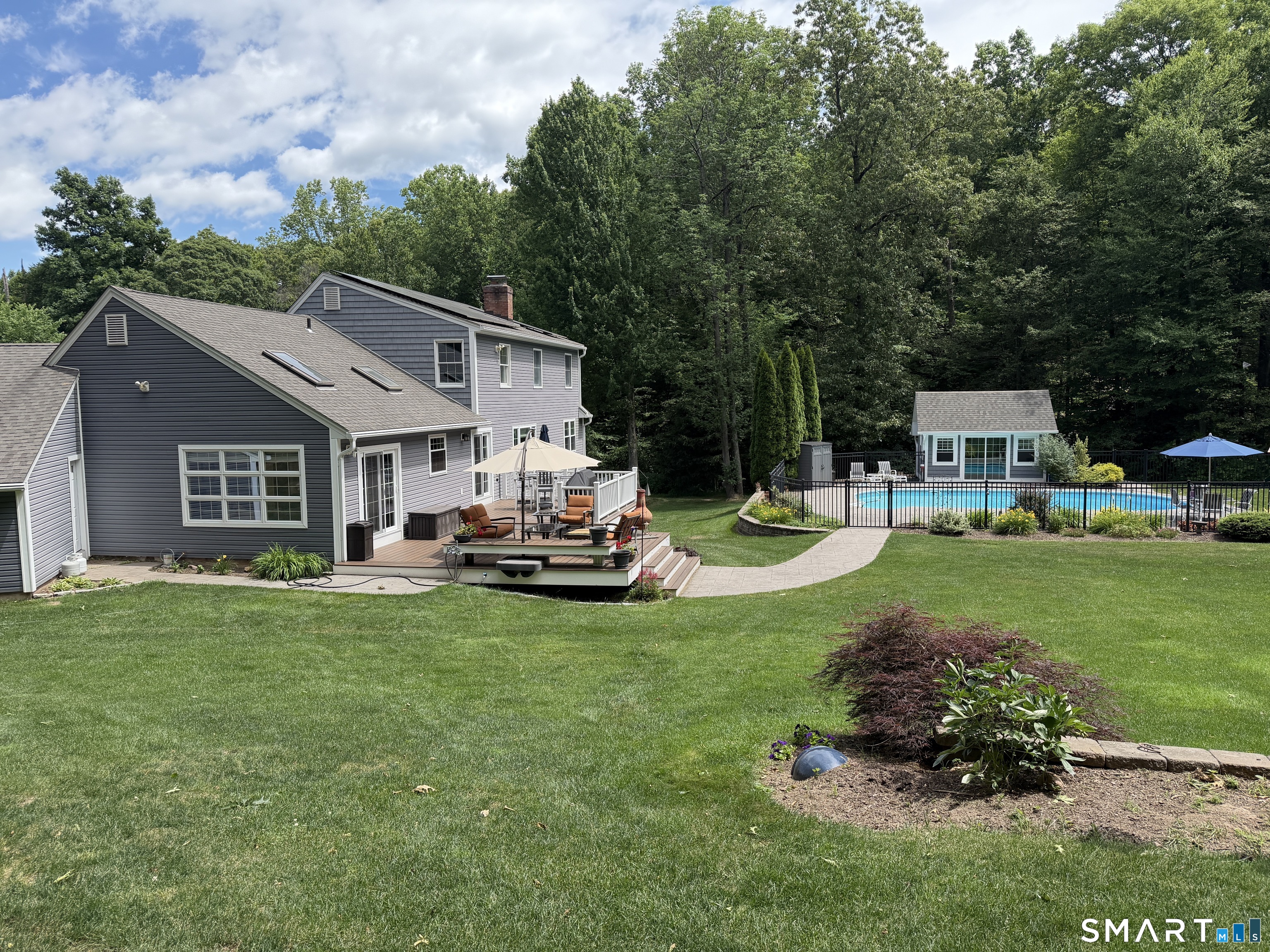 213 Lincoln Drive
