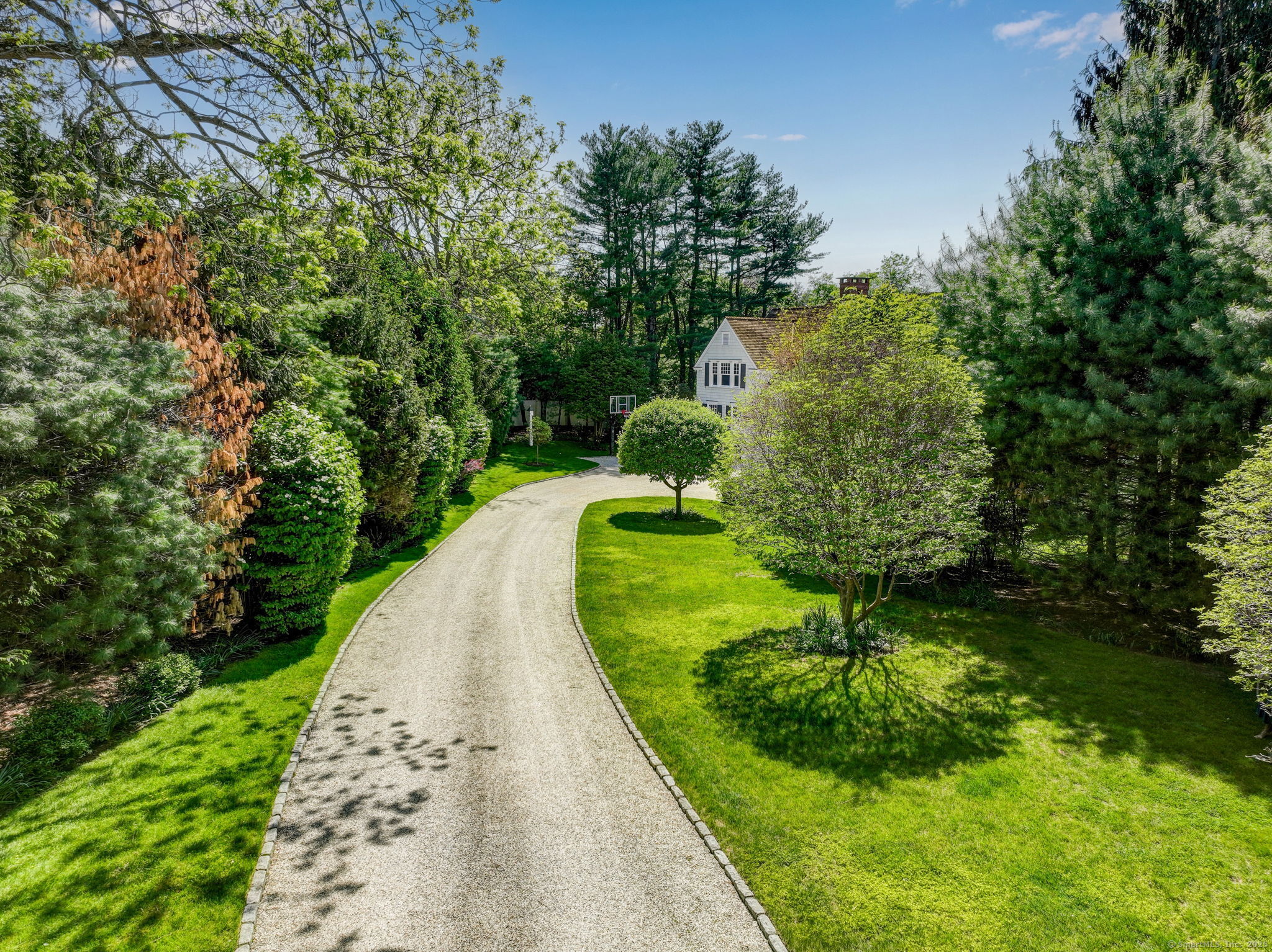 42 Morningside Drive South