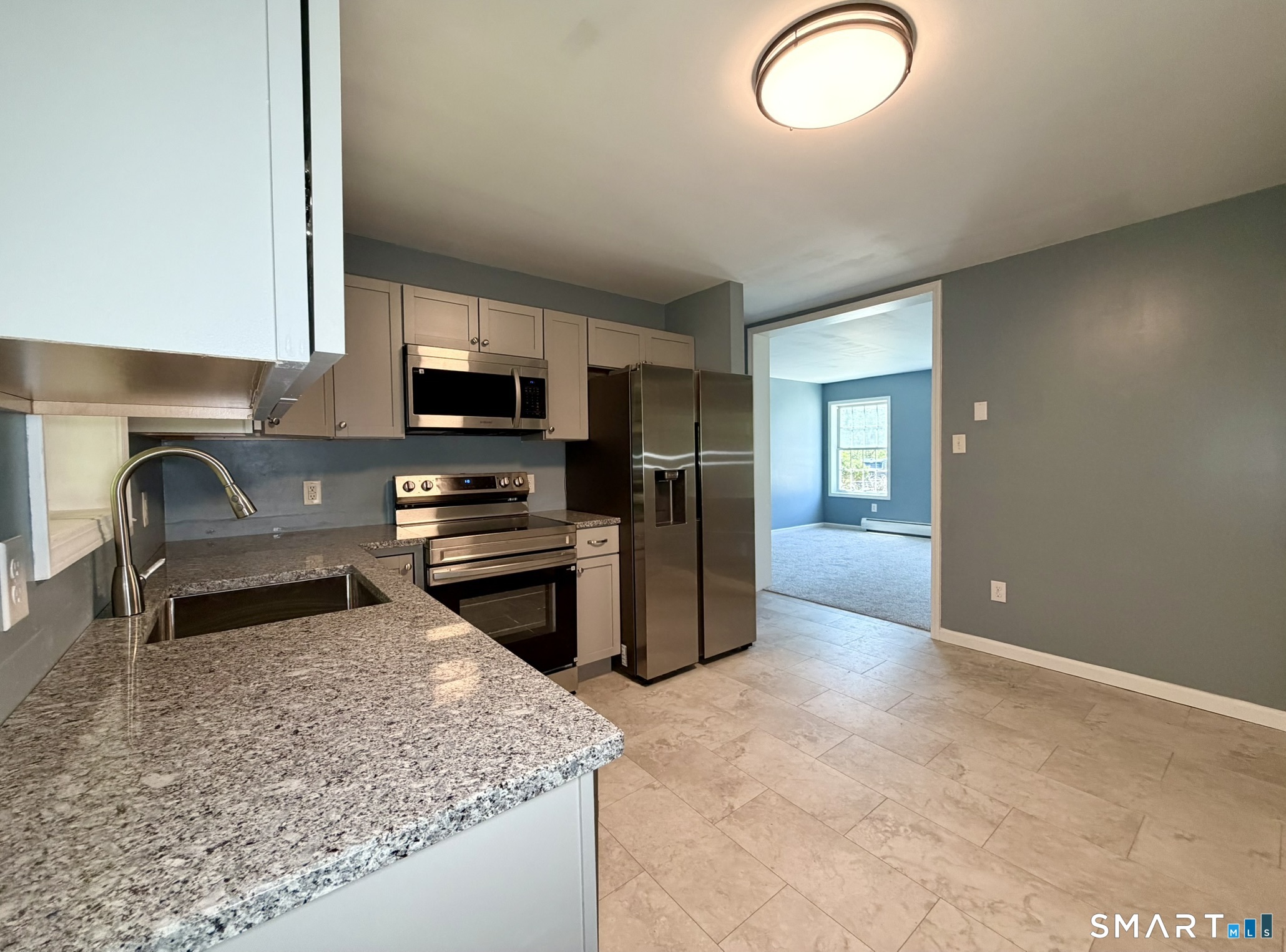 48 Kings Highway 103