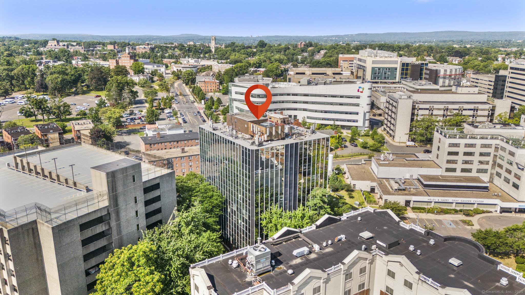 100 Retreat Avenue 903